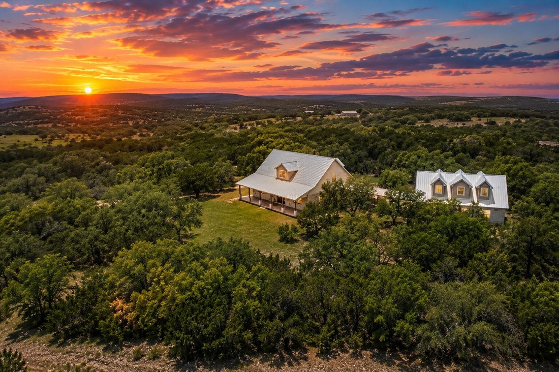 House in Dripping Springs, Texas, United States 1 - 18285925