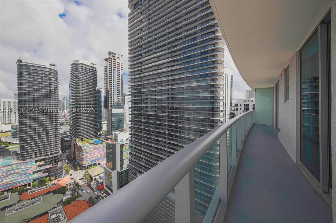 Condo in Miami, Florida, United States 5 - 15727375