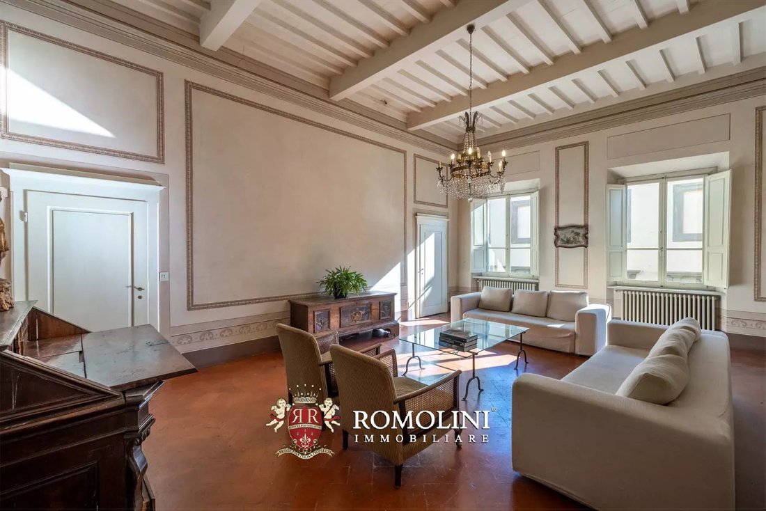 Apartment in Center, Arezzo, Tuscany 5 - 16740286