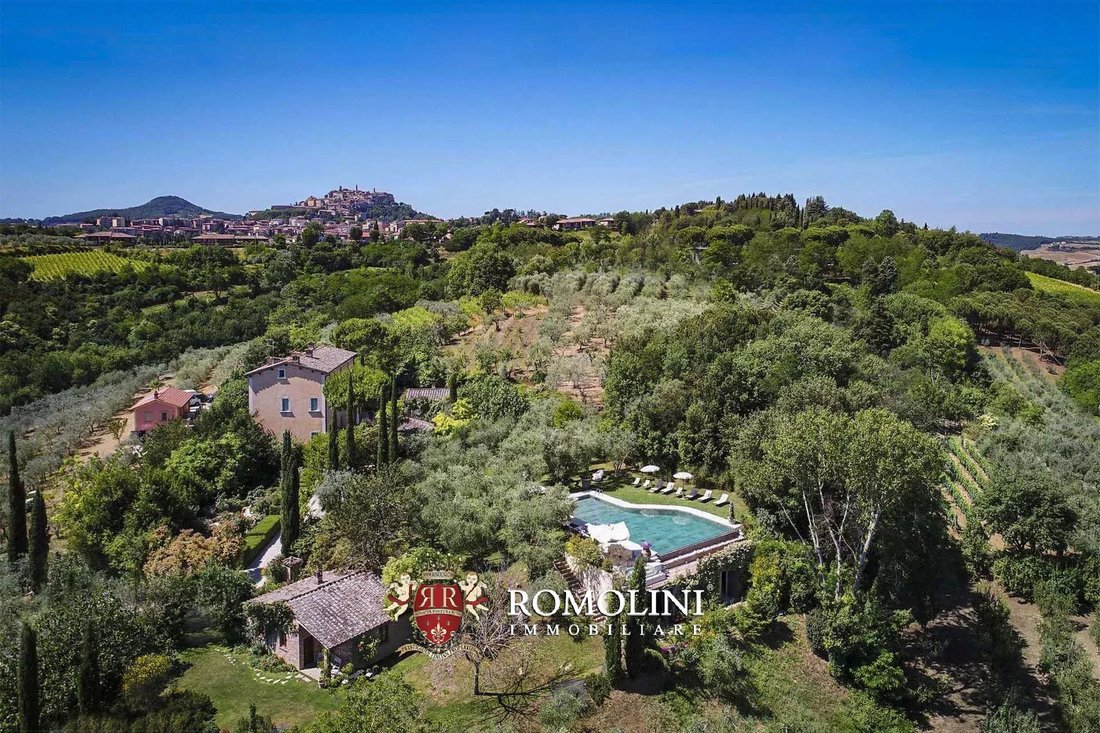 Villa in Montepulciano, Tuscany, Italy 1 - 15663179