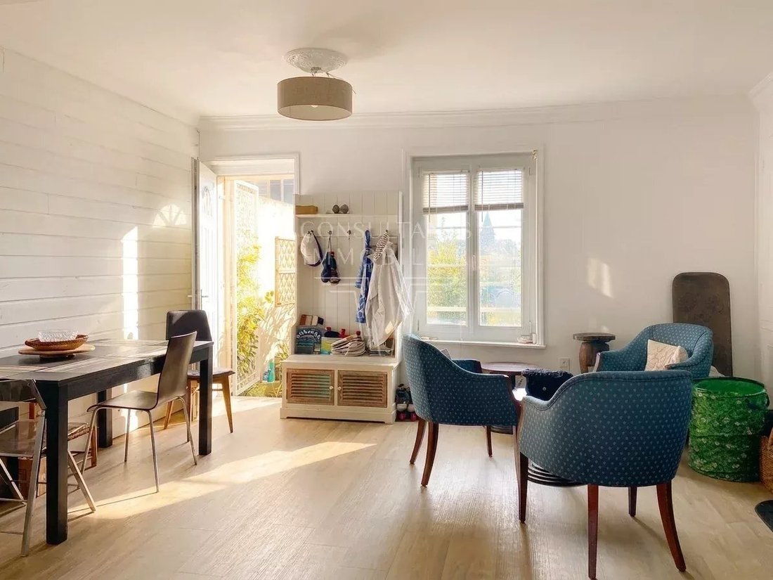 House in Trouville-sur-Mer, Normandy, France 3 - 18290974