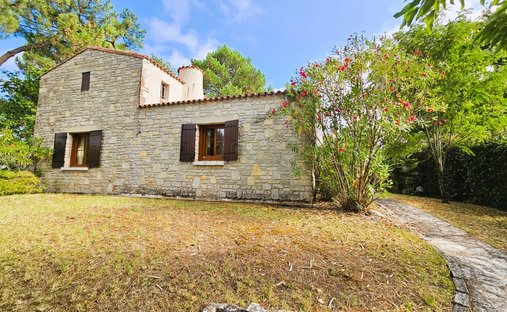 House in Saint-Georges-de-Didonne, Nouvelle-Aquitaine, France 1