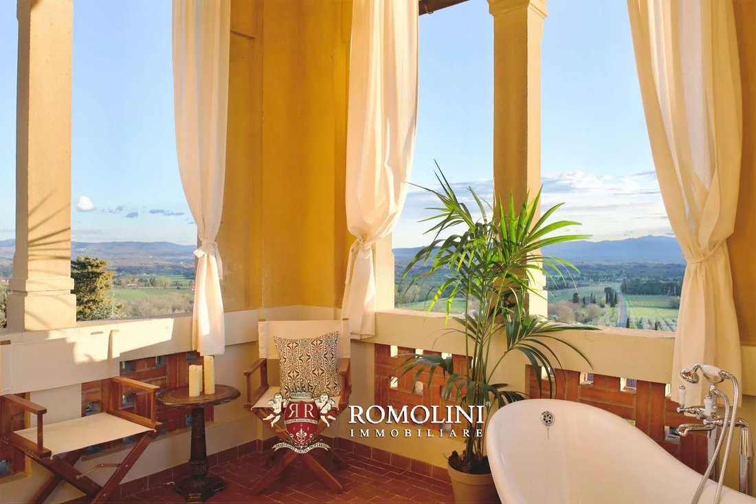 Villa in Loro Ciuffenna, Tuscany, Italy 3 - 15665260