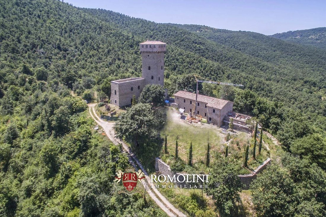 Castle in Passignano sul Trasimeno, Umbria, Italy 1 - 15663154