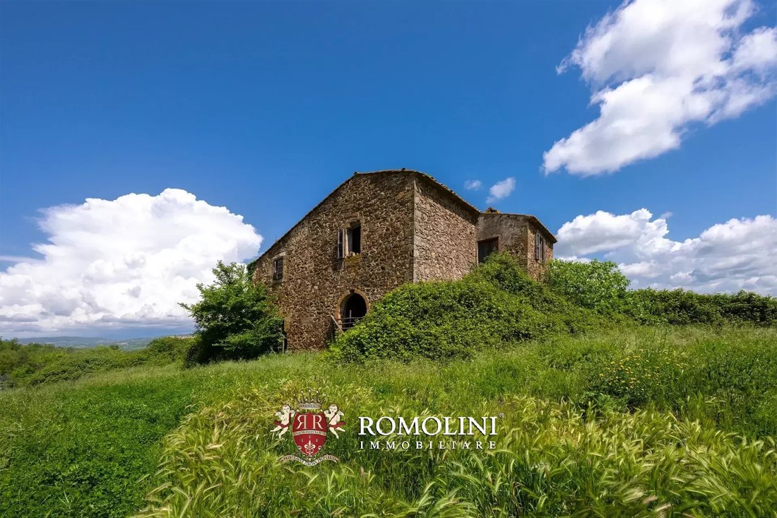 Estate in Pitigliano, Tuscany, Italy 1 - 16220985