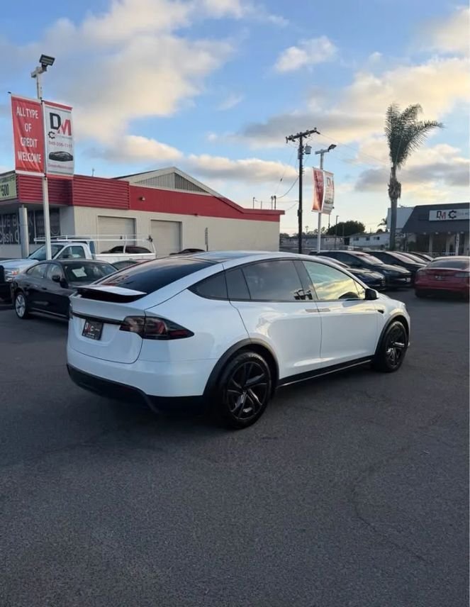 Suv in Costa Mesa, CA, United States 3 - 18295114