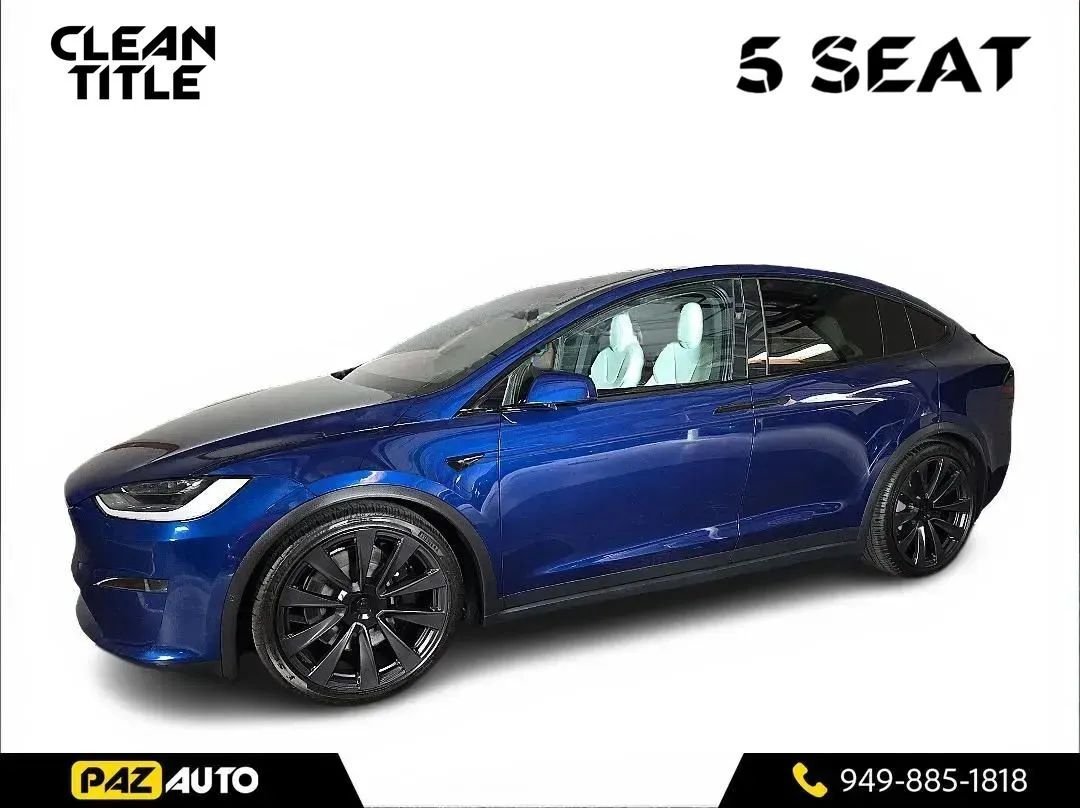 Suv in Laguna Hills, CA, United States 1 - 18050438