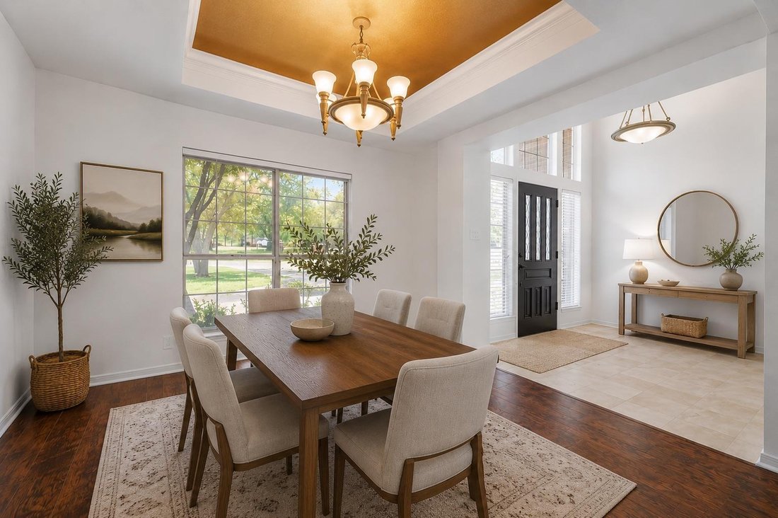 House in The Hills, Texas, United States 2 - 17776772