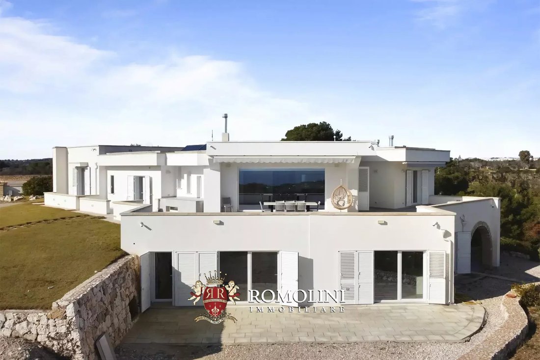 Villa in Castrignano del Capo, Apulia, Italy 3 - 17619566
