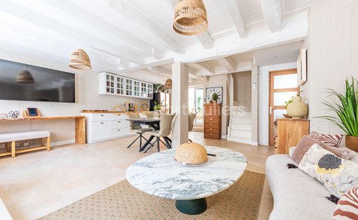 Villa in Passage-Notre-Dame-Guynemer, Les Sables-d'Olonne, France 1