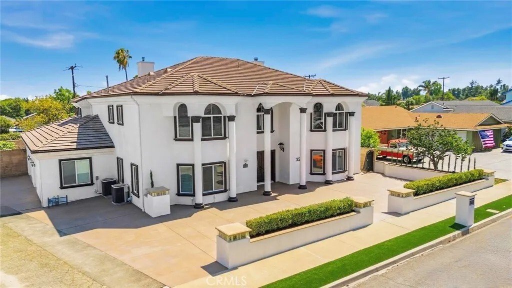 House in Upland, California, United States 2 - 18286497