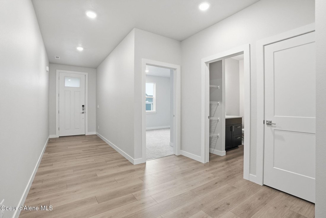 House in Coeur d'Alene, Idaho, United States 3 - 18296012