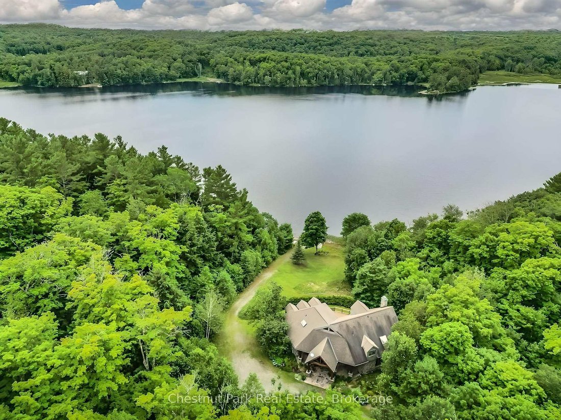 House in Parry Sound, Ontario, Canada 1 - 17942883