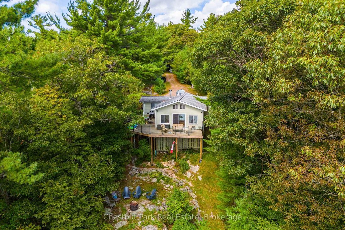 House in Nobel, Ontario, Canada 1 - 17753569