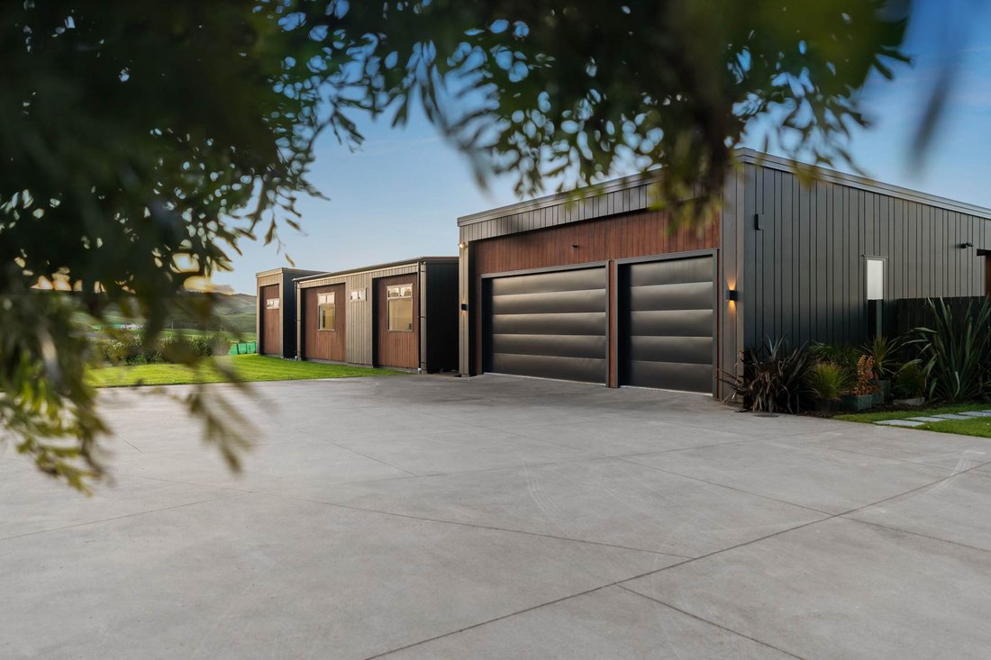 House in Pollok, Auckland, New Zealand 2 - 18287797