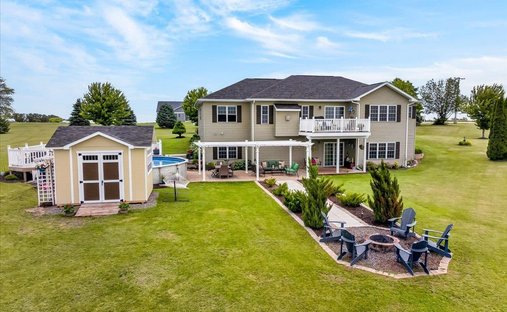 House in New Glarus, Wisconsin, United States 1