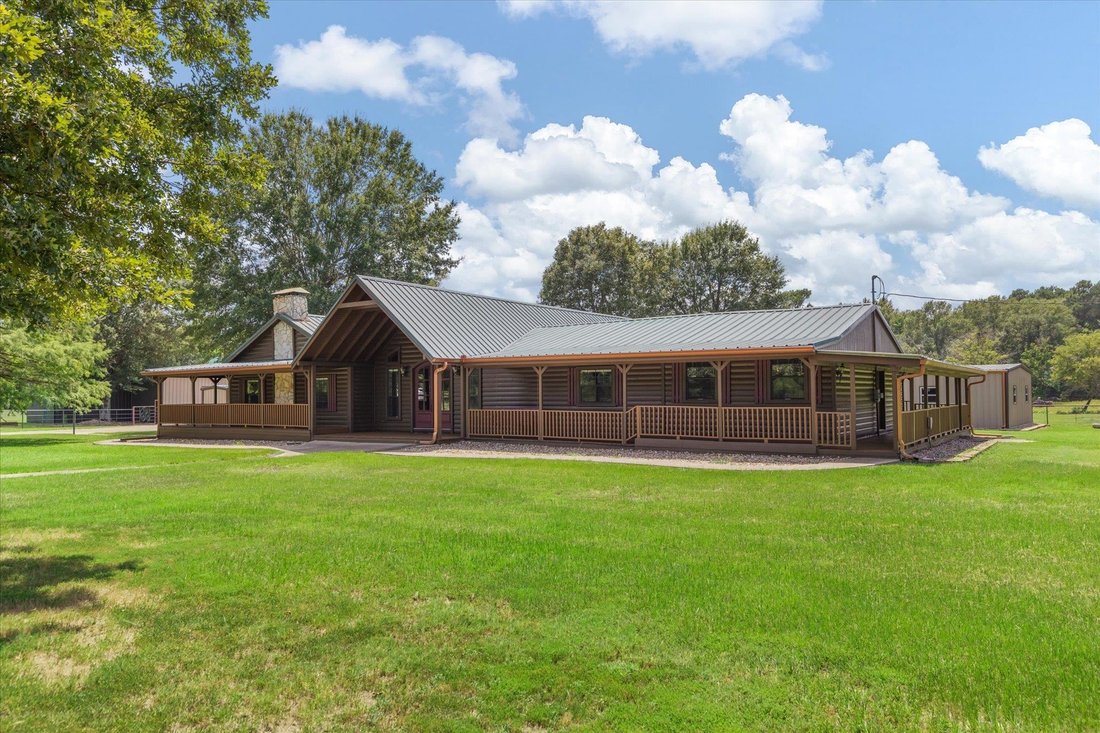 House in Gilmer, Texas, United States 4 - 18284312