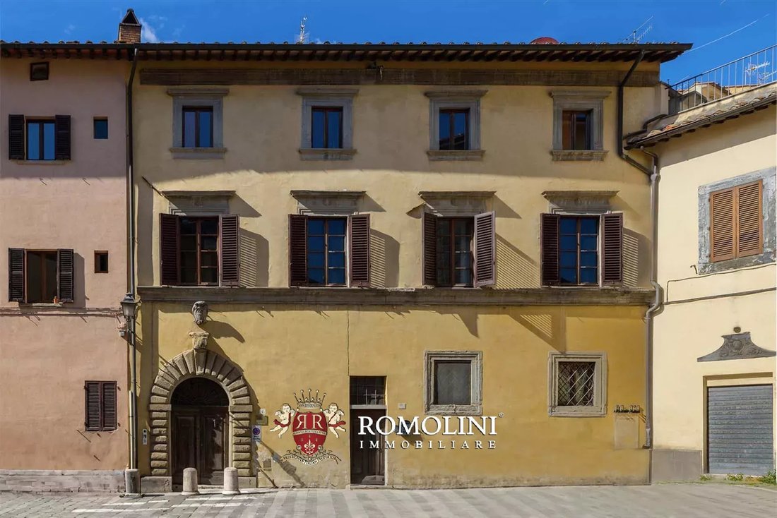 House in Sansepolcro, Tuscany, Italy 1 - 15666410