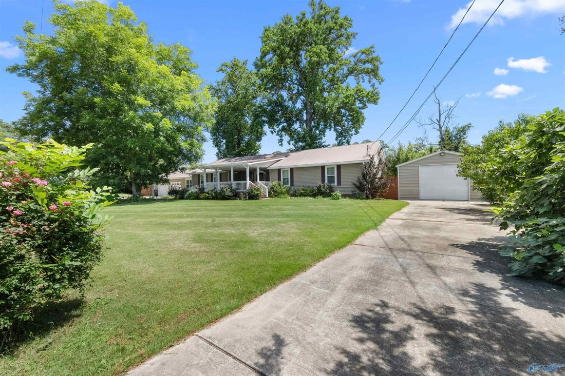 House in Southside, Alabama, United States 3 - 17799563