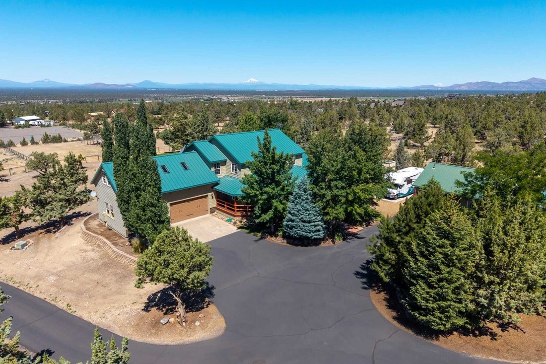 House in Powell Butte, Oregon, United States 1 - 18282758
