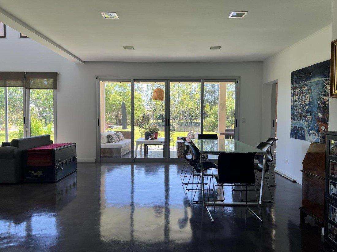 House in Benavidez, Buenos Aires Province, Argentina 5 - 18295557