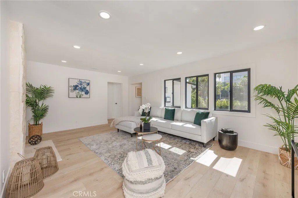House in Los Angeles, California, United States 4 - 18288993