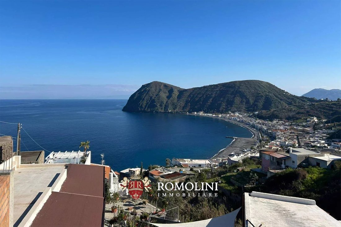 Villa in Lipari, Sicily, Italy 4 - 15666589