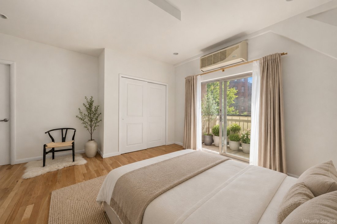 Condo in New York, New York, United States 5 - 18281895