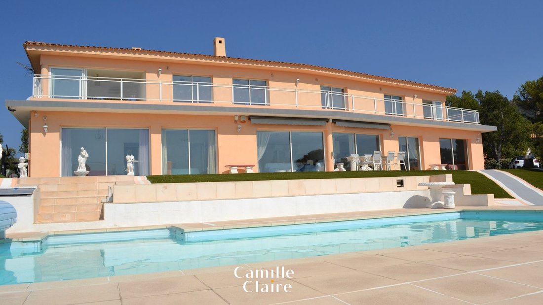 House in Le Dramont-Agay-Anthéor-Le Trayas, Saint-Raphaël, France 2 - 17299394