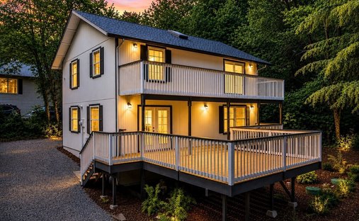 House in Bainbridge Island, Washington, United States 1