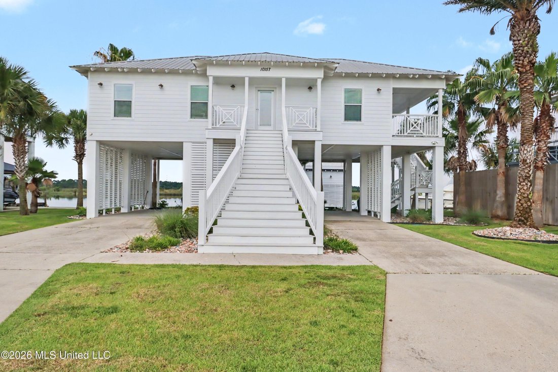 House in Biloxi, Mississippi, United States 1 - 18289049