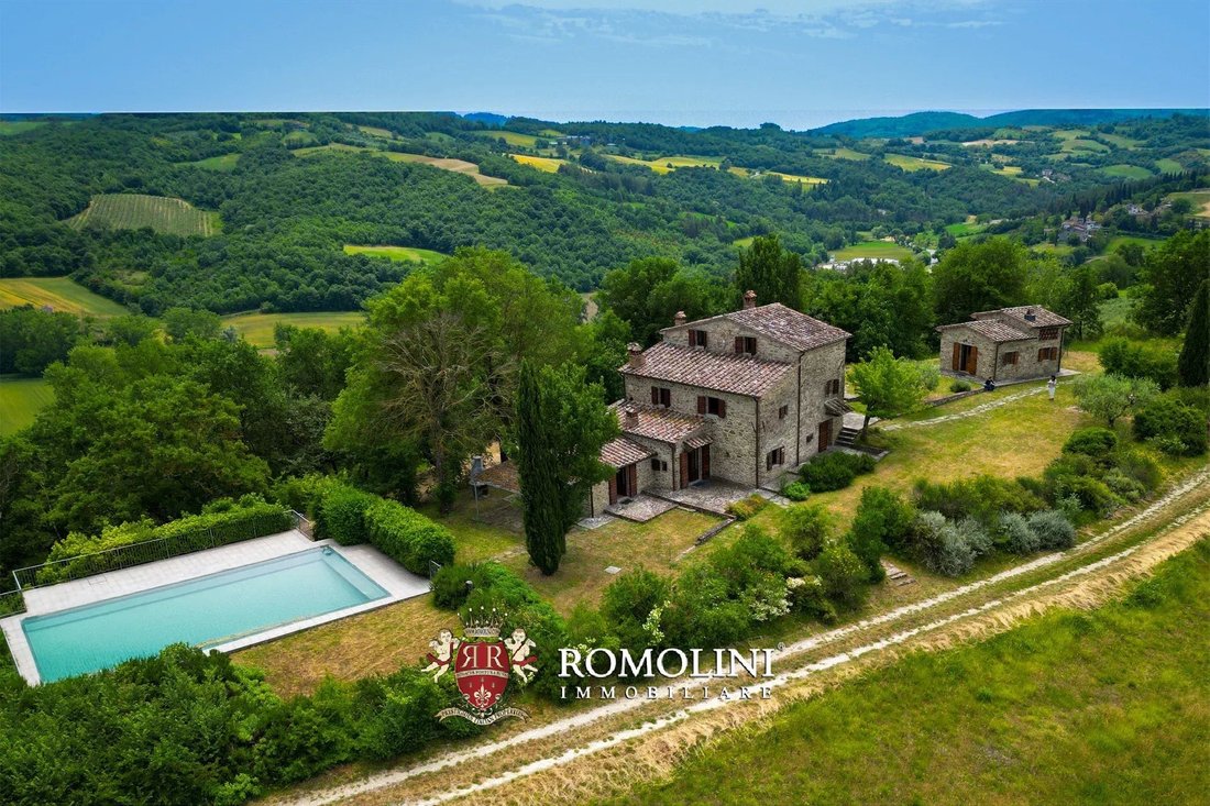 House in Monterchi, Tuscany, Italy 1 - 16057014