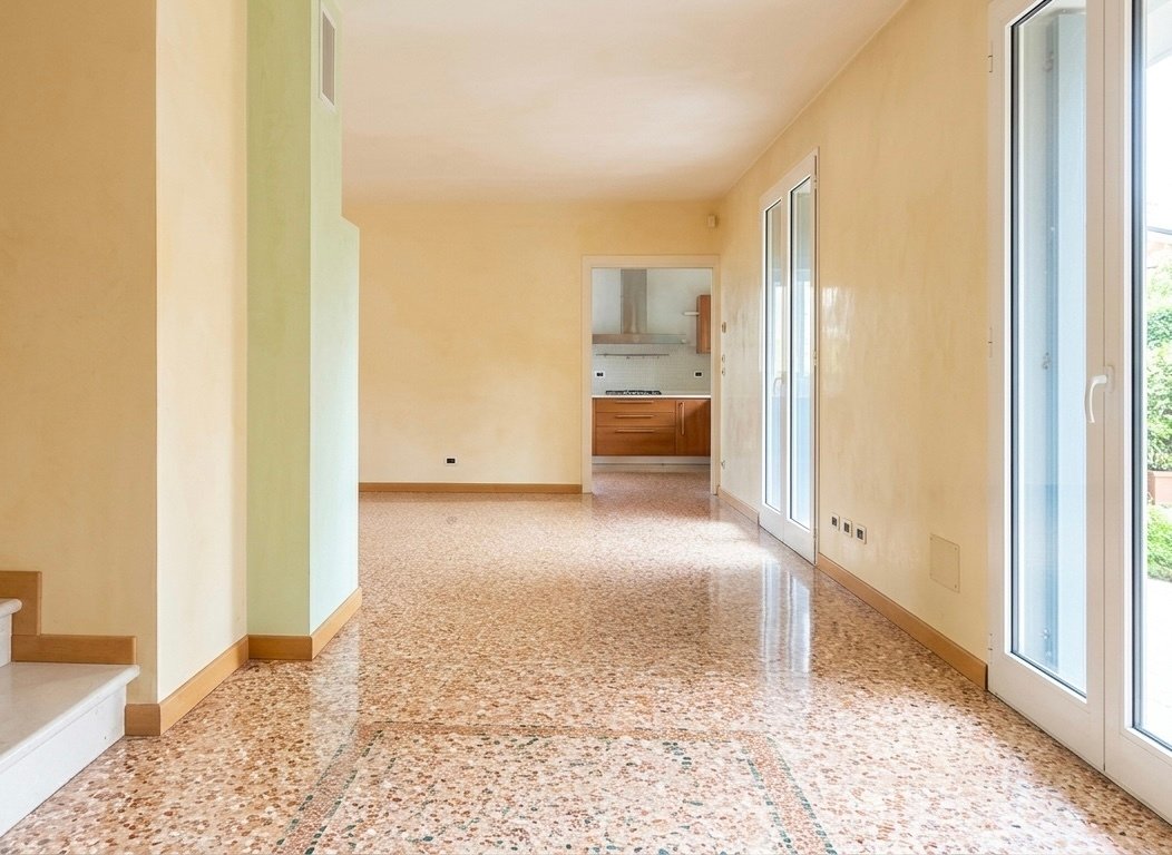 House in Arcella, Padua, Veneto 2 - 17104881