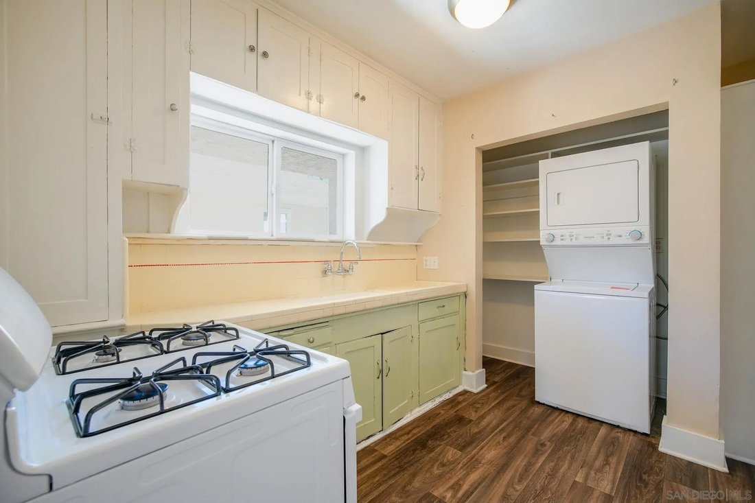 San Diego, California, United States 5 - 18286489