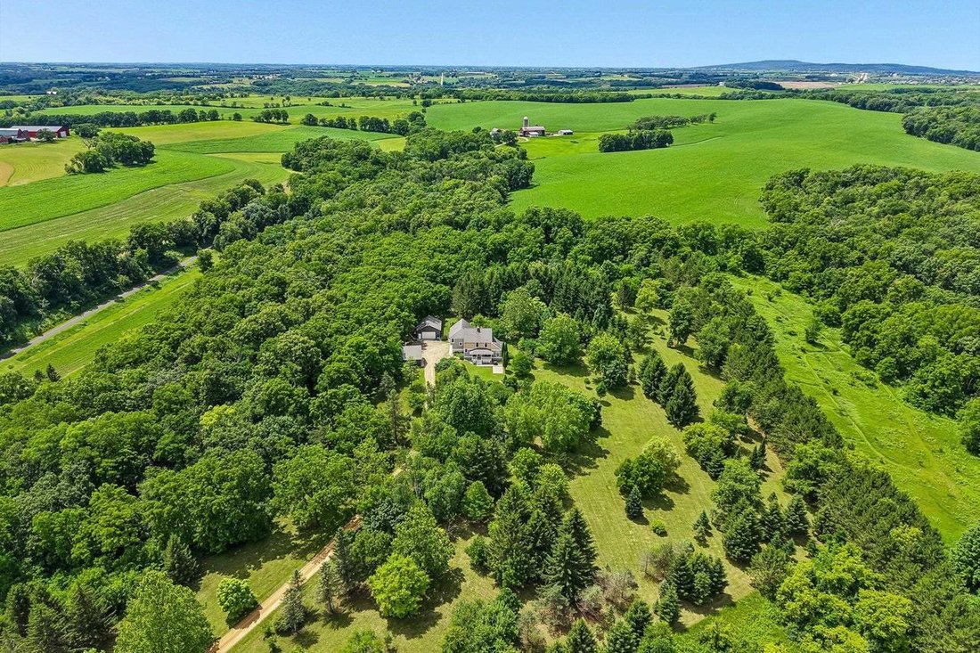 House in Mount Horeb, Wisconsin, United States 5 - 17787899