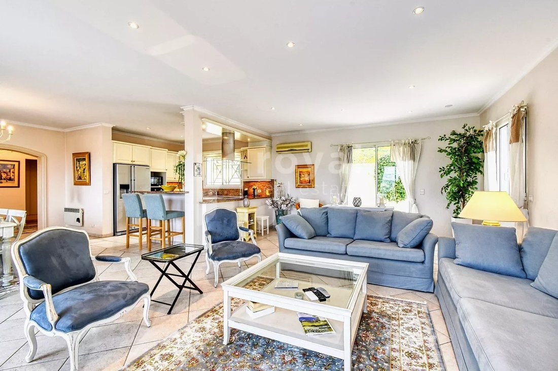 Villa in Mougins, Provence-Alpes-Côte d'Azur, France 4 - 14160207