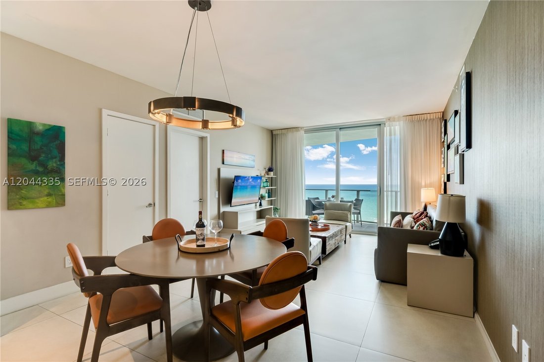 Condo in Hallandale Beach, Florida, United States 2 - 18291996