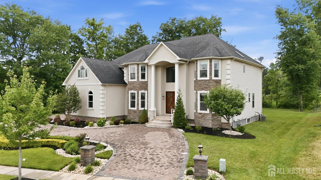 House in East Brunswick, New Jersey, United States 2 - 18289282