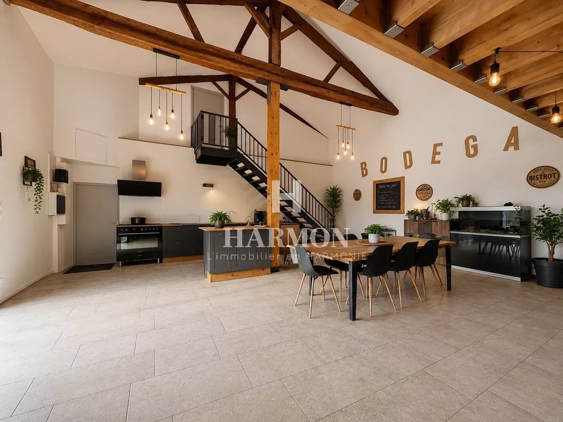 Estate in Begaar, Nouvelle-Aquitaine, France 5 - 18295935