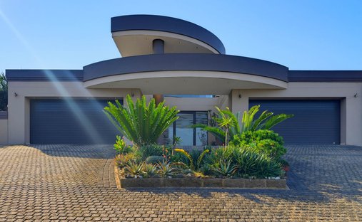 Country House in Dolphin Coast, KwaZulu-Natal, South Africa 1