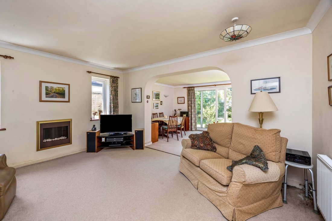 Bungalow in Hurstpierpoint, England 3 - 18291189