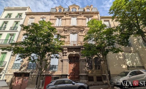 Apartment in Ancien Hôpital, Beziers, France 1