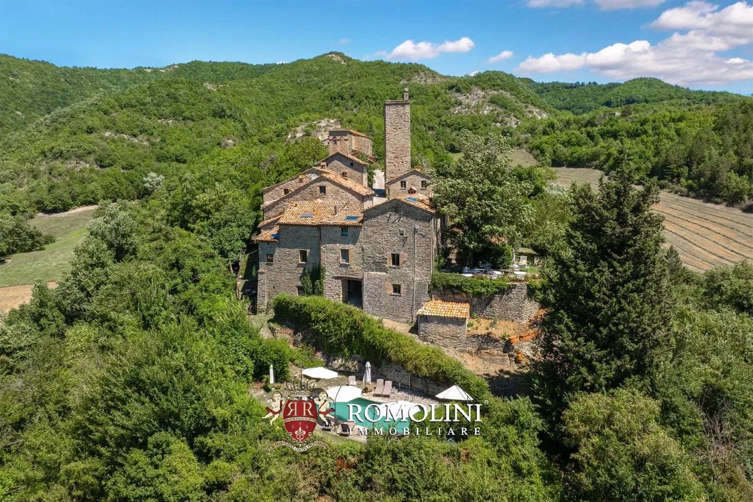 Castle in Mercatello sul Metauro, Marche, Italy 2 - 16317385