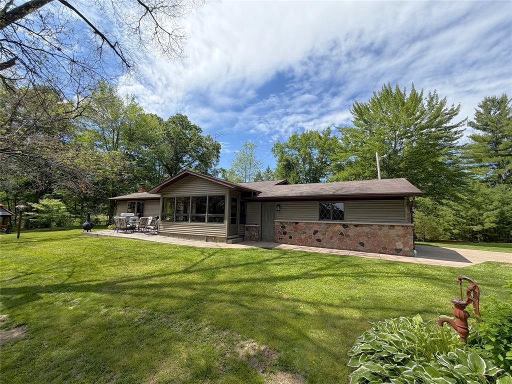House in Holcombe, Wisconsin, United States 1 - 18284405
