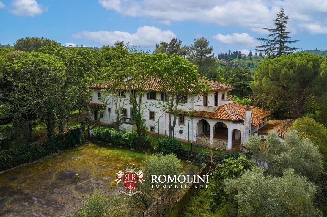 Villa in Center, Florence, Tuscany 3 - 17629651