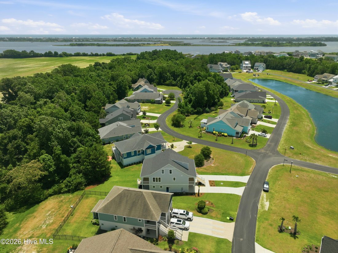 Casa en Topsail Beach, Carolina del Norte, Estados Unidos 4 - 18284001
