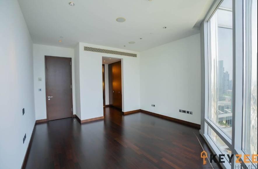 Apartment in Downtown Dubai, Dubai, United Arab Emirates 2 - 18288931