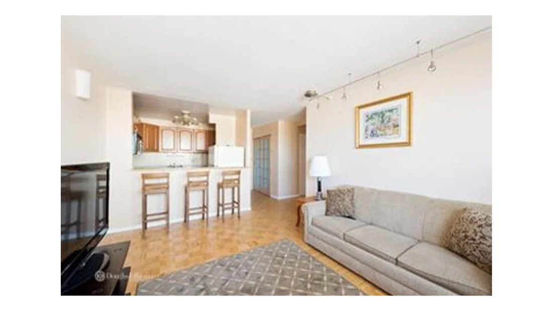 Condo in New York, New York, United States 4 - 18281984