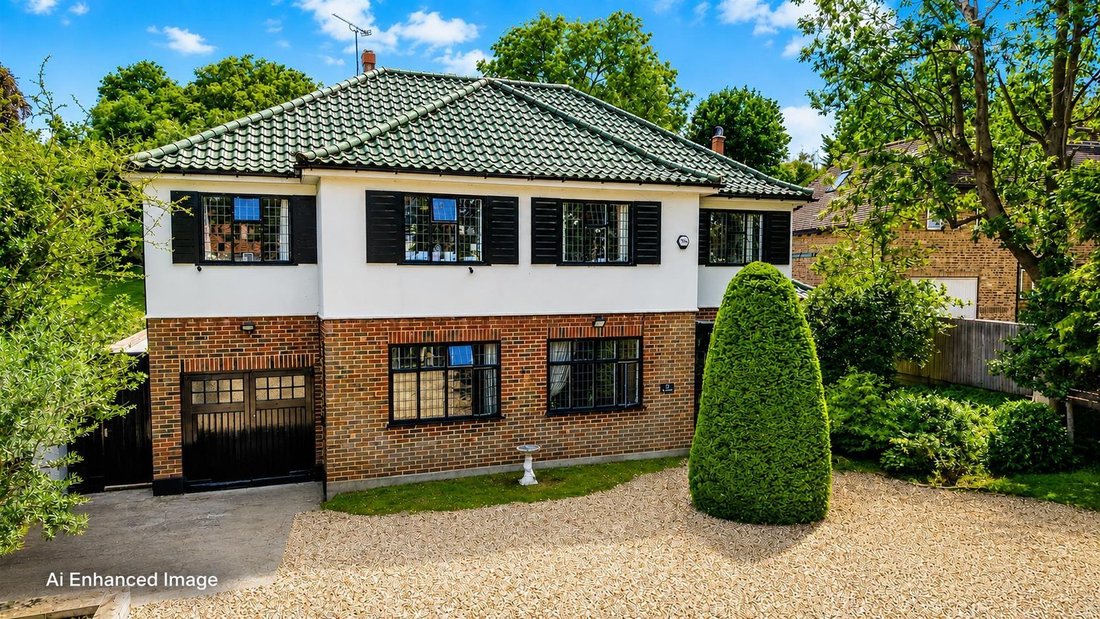 House in London Borough of Sutton, England 5 - 18294696