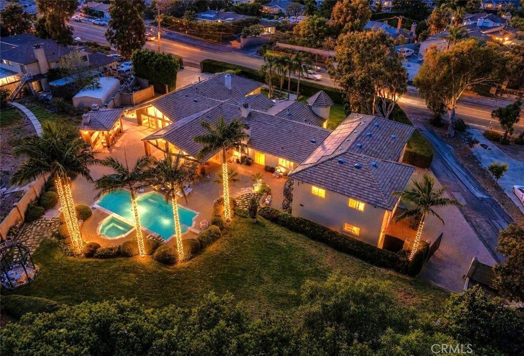 House in Santa Ana, California, United States 1 - 17543916